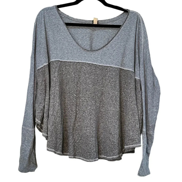 We The Free Tops - FREE PEOPLE / WE THE FREE Boxy Two Tone Long Sleeve T Shirt - Medium